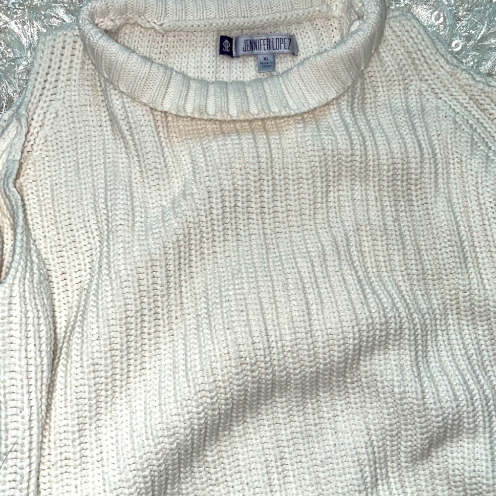 Sweater - Picture 2 of 2